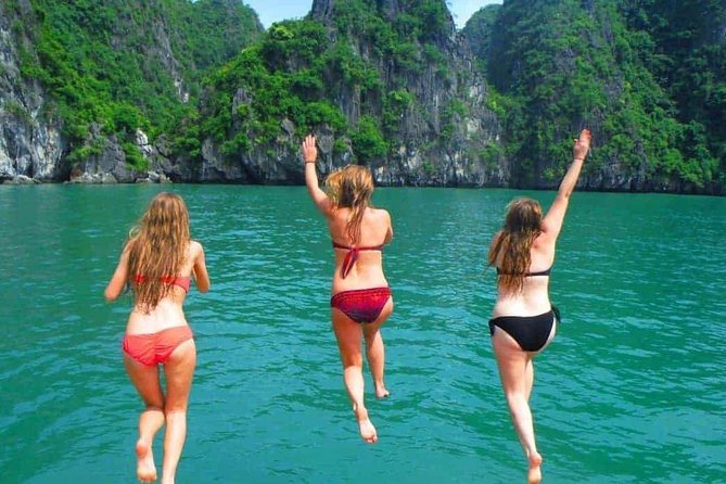 1 Day Boat Tour: HaLong Bay, Lan Ha Bay, Natural Beach and Full Moon Party - Kayaking through Bright Cave and Dark Cave