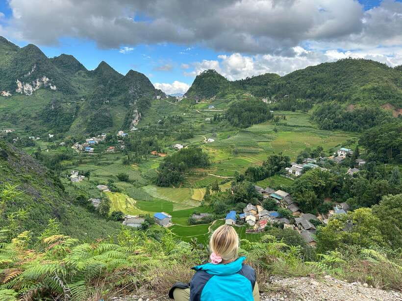 1 Day Ha Giang Loop Tour by Motorbike with Easy Rider - Real - Lunch at a local restaurant