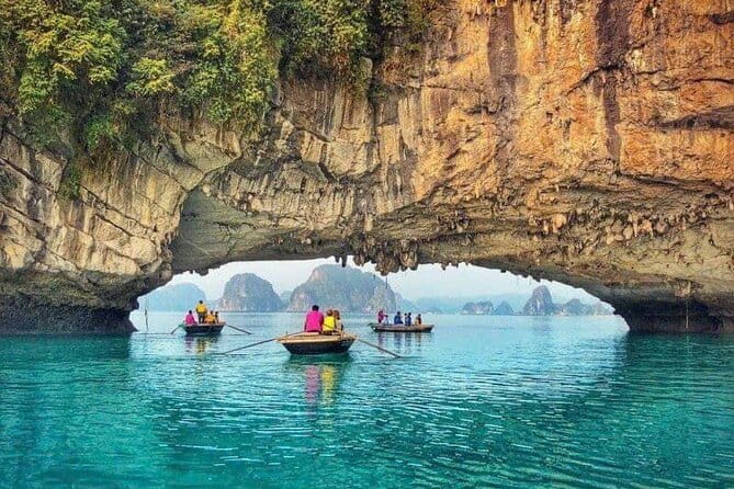 10-Day Vietnam Itinerary | Discover Vietnam’s top attractions - Days 2 and 3: An overnight cruise through Lan Ha and Ha Long Bay