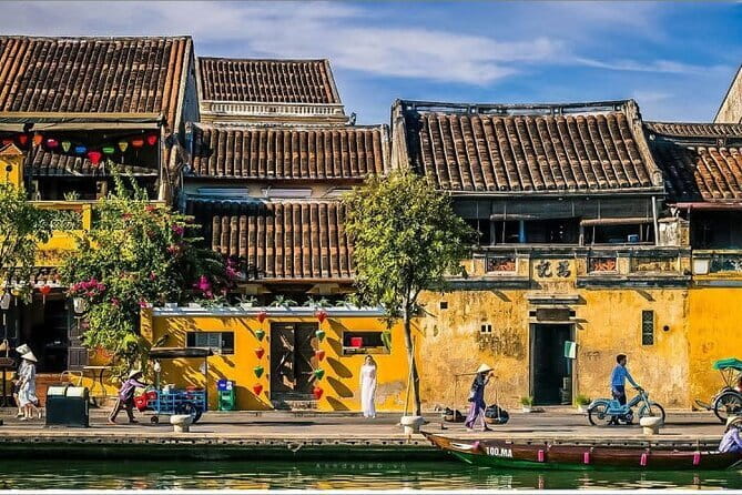 11-Day Itinerary through Vietnam: From North to South | Top 1 - Day 6: Hue’s imperial monuments from Da Nang