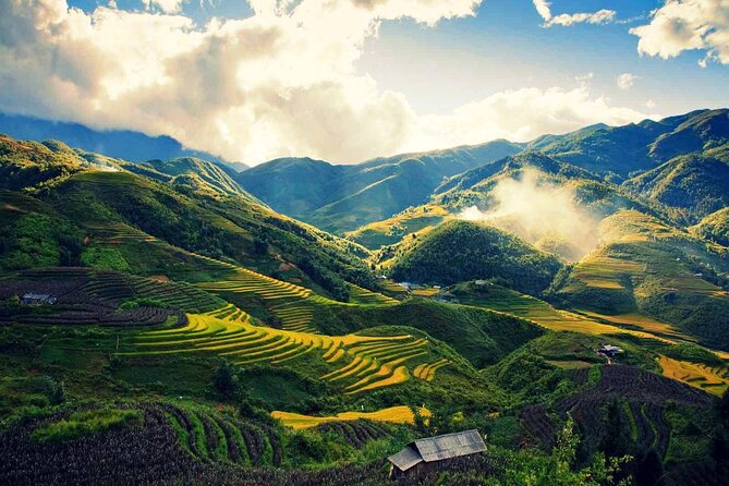 15-Day Tour to Explore Vietnam - Halong Bay gives you a night on the water
