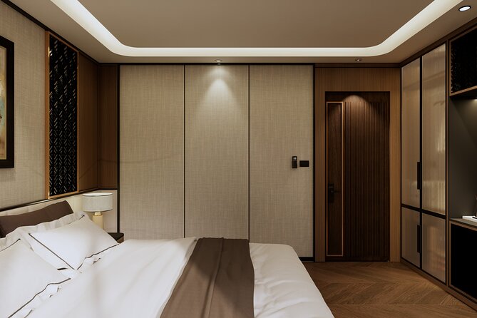2 Day 1 Night Luxury Azura Cruise through Halong & Lan Ha Bay - Food and service: what matters most