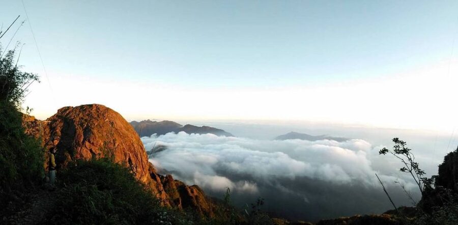 2-Day Fansipan Mountain Trek - Indochina's Highest Peak - Who should choose this Fansipan hike?