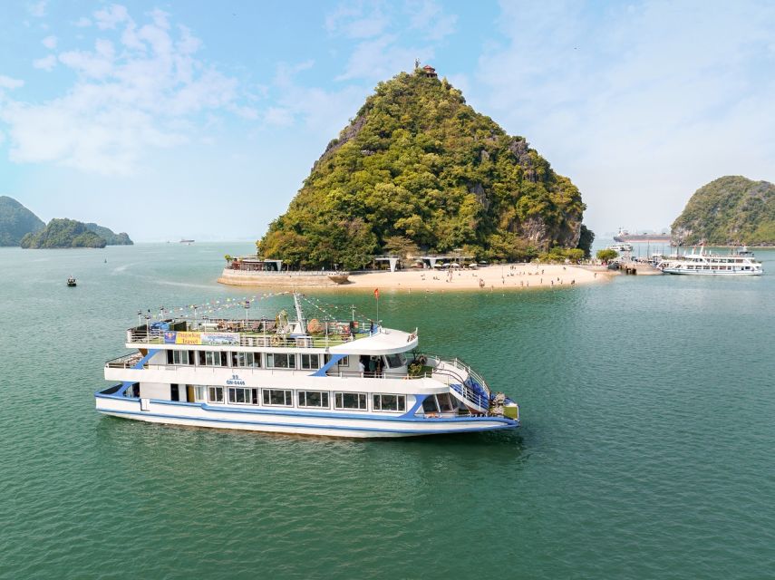 2-Day Ha Noi - Ninh Binh - Ha Long Bay Highlights Tour - Two famous places, one tightly planned trip