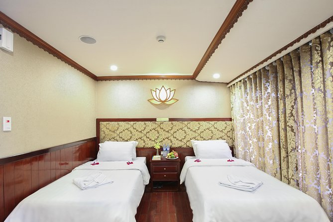 2-Day Oriental Sails Junk Cruise of Halong Bay - Reaching the cruise port from Hanoi