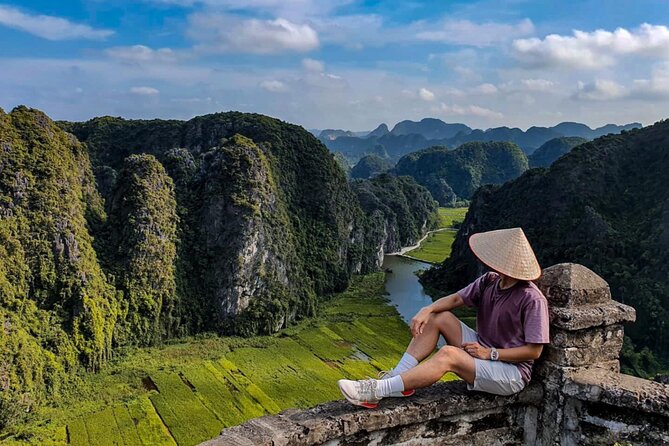 2 Days 1 Night Luxury Ninh Binh Private Tour from Hanoi - Tam Coc by local-rowed sampan