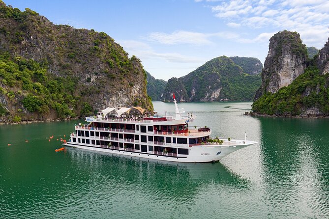 2-Days Aspira Cruise Tour around Hanoi- Halong- Lan Ha Bay - Two bays, one compact overnight trip
