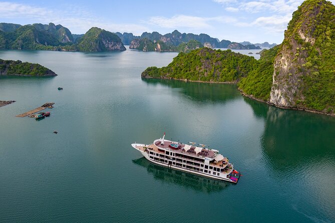 2-Days Aspira Cruise Tour around Hanoi- Halong- Lan Ha Bay - Dark and Lights Cave: paddle or ride with a local