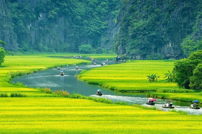 2-Days Sapa Tour with Fansipan Cable Car Trekking Three Village - Who should choose this two-day plan?