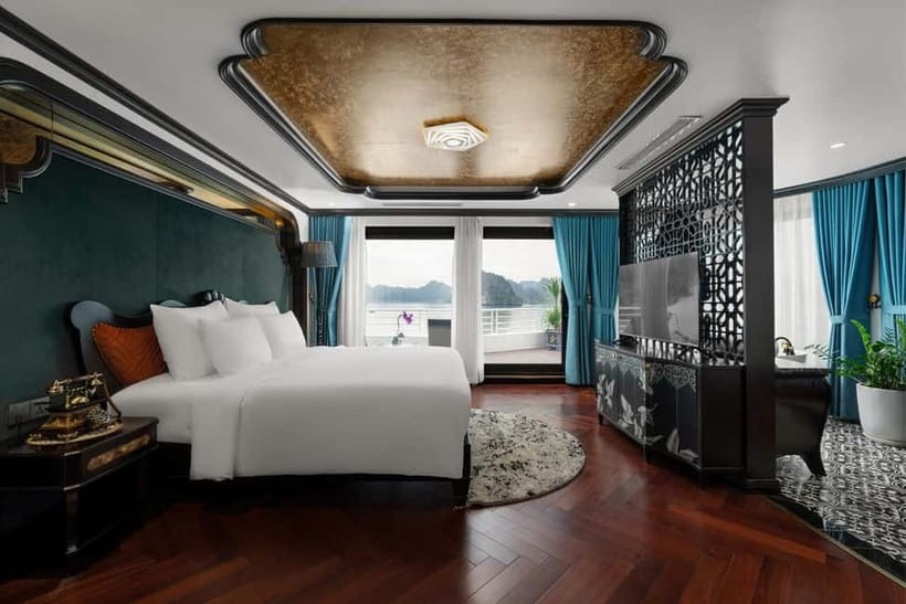 2D1N Halong Bay 6-Star Cruise: Fine Dining, Cave & Kayaking - Brunch, checkout, and the final morning