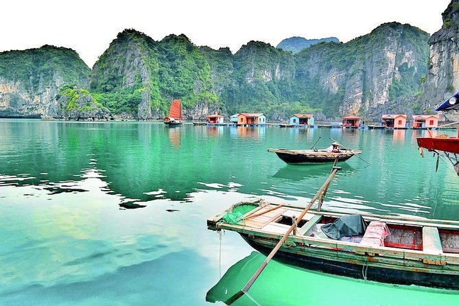 3-Day Cruise on Ha Long Bay with Kayaking, Swimming, Cooking Class,... - Cabins, crew, and the small-boat atmosphere