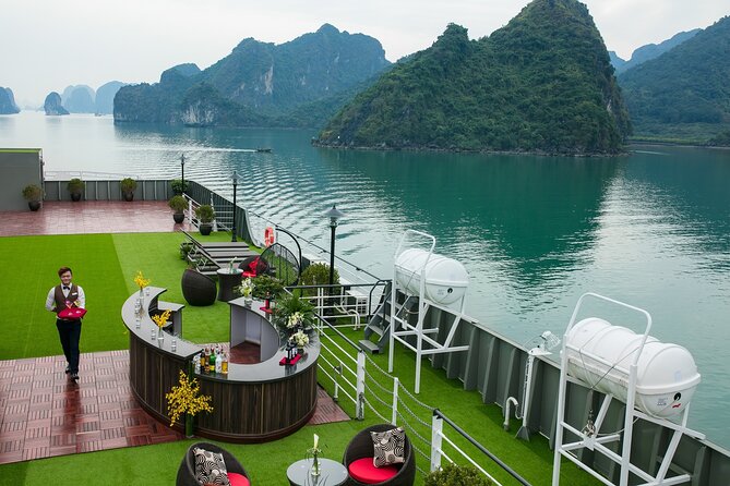 3-day Explore Halong Bay and Lan Ha Bay from Hanoi by Boat - Day 3: Dark and Bright Grotto before Hanoi