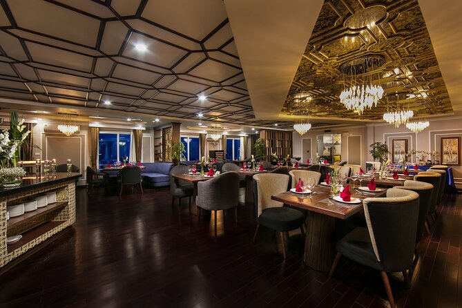3-day Explore Halong Bay and Lan Ha Bay from Hanoi by Boat - Day 1: Halong Bay scenery and Ba Trai Dao