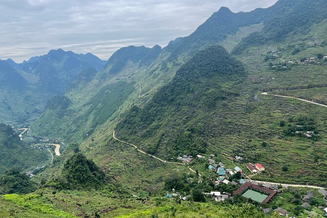 3-Day Ha Giang Loop Tour (small group with easy rider) - Day 2: Nho Que River and the famous Ma Pi Leng Pass
