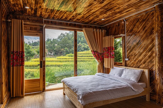 3-Days in Sapa with Overnight at 4 Star Hotel & Bungalow - Rice terraces and Muong Hoa Stream on Day 2