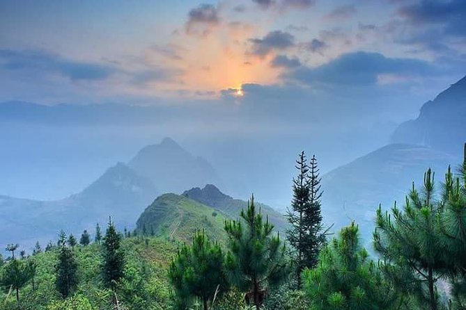 4 Day Ha Giang Loop - From Ha Noi and Return - Lùng Tám weaving and the last road section