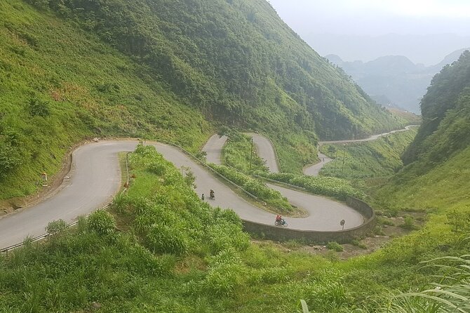 4 Days 3 Nights Ha Giang Easy Driving Motorbike Tours - Night one: reaching Ha Giang from Hanoi