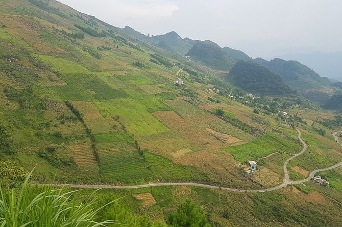 4 Days 3 Nights Ha Giang Easy Driving Motorbike Tours - Day three: Ma Pi Leng Pass and the road to Du Gia