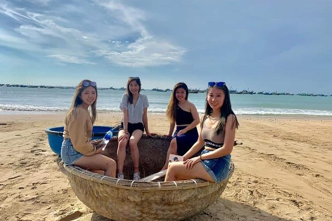5-hour Sunrise or Sunset Jeep Tour from Mui Ne Beach Town - Red Sand Dunes: color, views, and a shorter visit