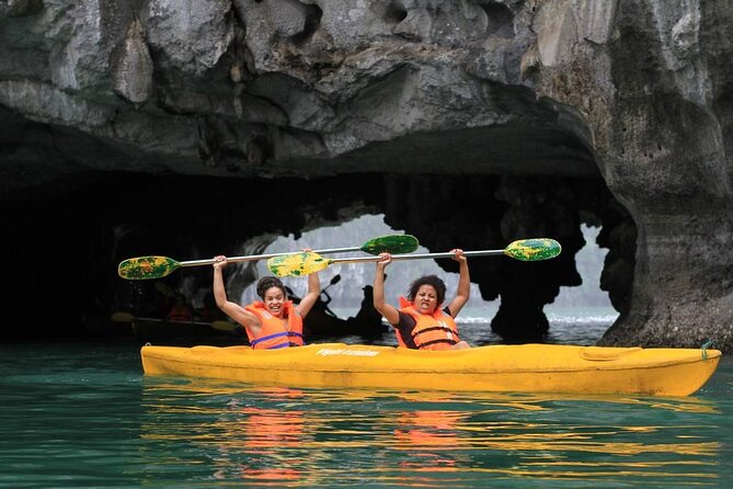 6 Hour Cruise in Hanoi - Hang Luon Cave by kayak or bamboo boat