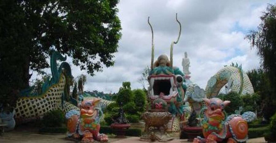 7-hour Datanla waterfall, Clay Tunnel and Holy See temple - Truc Lam Monastery and Tuyen Lam Lake