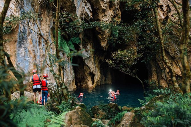 Abandoned Valley Adventure - E Cave & Golden Cave - 1D - Key points before you book