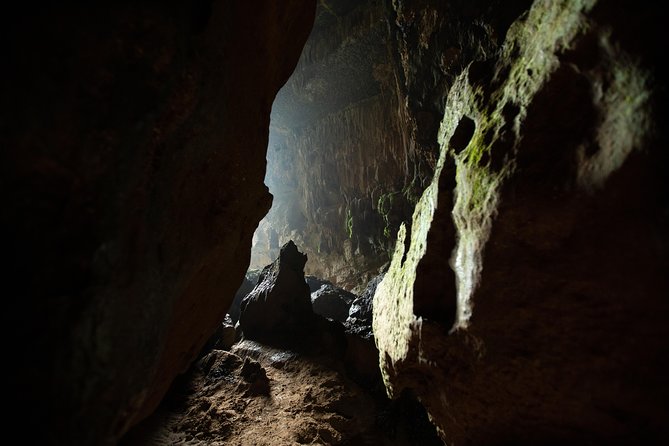 Abandoned Valley - Dark Cave exit, E Cave, Golden Cave- 2D1N - Day one begins with the Dark Cave back entrance