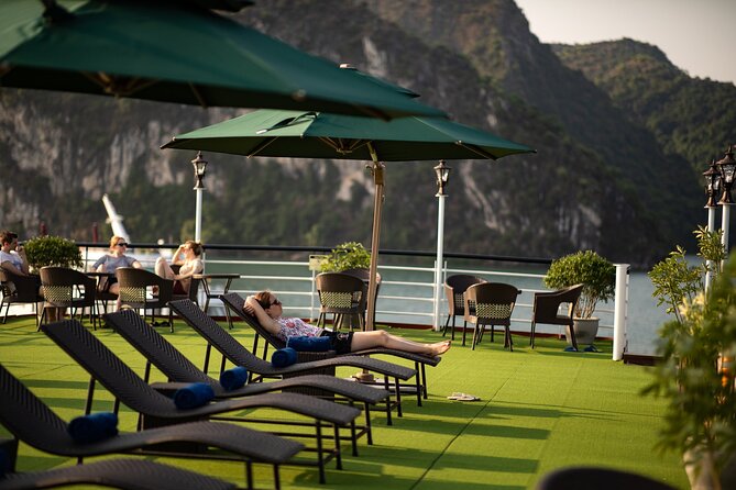 All-Inclusive 2 Day/1 Night Halong Luxury Cruise, Meals, Cave, Kayaking,Swimming - Thien Canh Son Cave and the route options