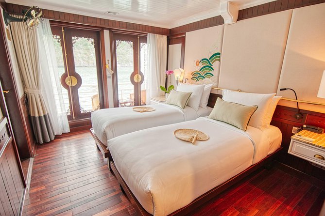 All Inclusive 3-Day 2-Night explore Ha Long Bay with Au Co Cruise - Food, service, and the luxury question