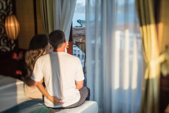 All inclusive Bhaya 2-Day Halong Bay Tour - Why a two-day cruise works better than a day trip