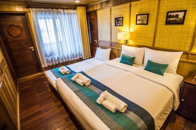 All inclusive Bhaya 2-Day Halong Bay Tour - Morning Tai Chi and Sung Sot Cave