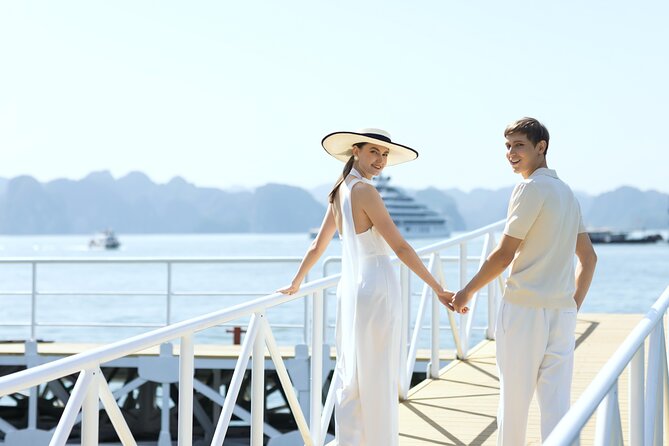 ALL Inclusive: Halong Bay Overnight Luxury Cruise Collection - Leaving Hanoi and reaching the harbor