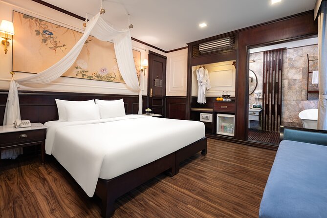 Amanda Cruise - Ha Long, Lan Ha Bay - All Inclusive 2D1N & 3D2N - Food, drinks, and onboard entertainment