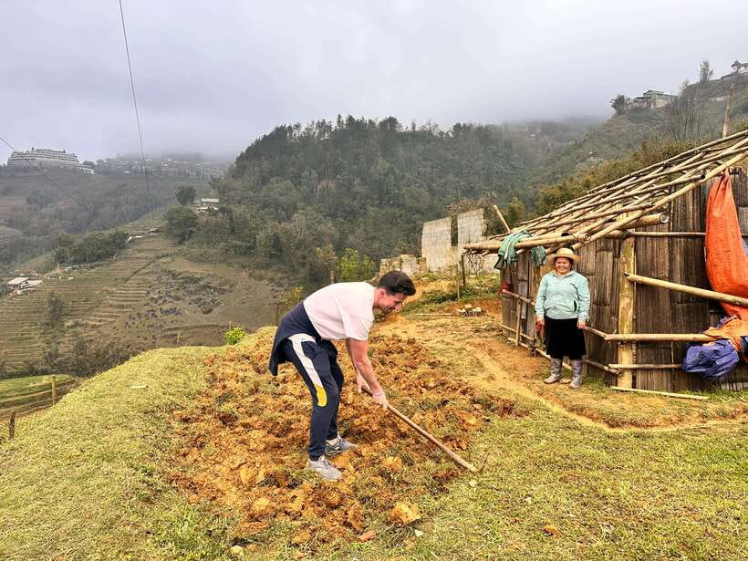 AUTHENIC 2D1N Trek & Bungalow Retreat with Dinh Hmong Family - Lao Chai and Ta Van: villages with a story
