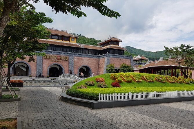 Ba Na Hills and Golden Bridge Private Tour - Pickup from Da Nang or Hoi An
