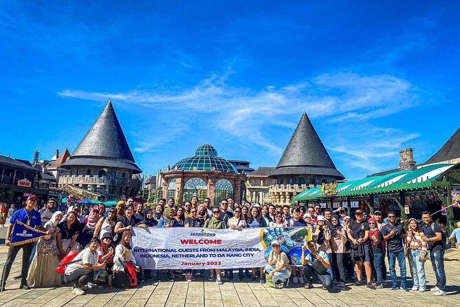 Ba Na Hills with Golden Bridge Private Tour - Buffet lunch and an afternoon in Fantasy Park