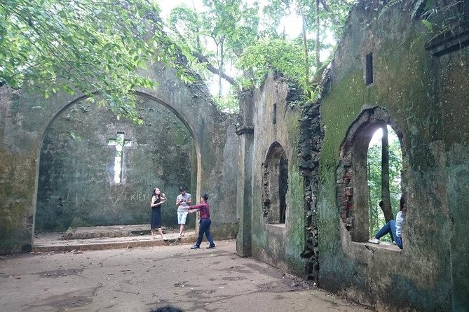 Ba Vi National Park Private Tour: Sightseeings & Jungle Hikking - Ngoc Hoa cave and Tan Vien peak