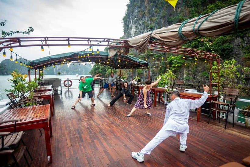 Bai Tu Long Bay 2 Days 1 Night With Renea Cruise - Lunch while the karst islands appear
