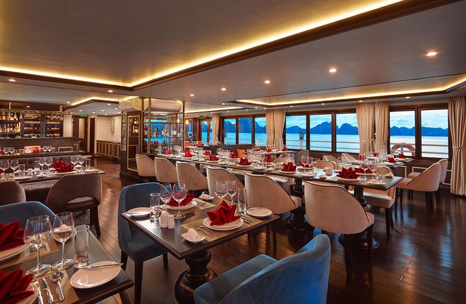 Bai Tu Long bay Luxury Cruise 2D/1N: Less touristy places, Kayaking, full meals - Tai chi, cooking class, and life aboard