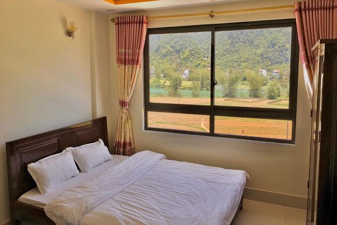 Ban Gioc Waterfall 2 Days 1 Night From Hanoi - Guides can shape the entire experience