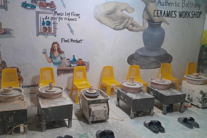 Bat trang Pottery Class in Hanoi Old Quarter/Handmade experience - Small groups and teacher attention