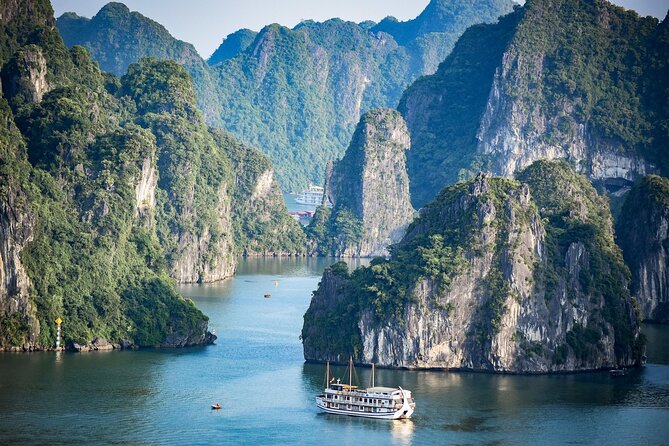 BEST UNIQUE 3-Day Halong Bay Cruise, Lan Ha & Cat Ba Island - Why this 3-day route makes sense