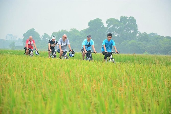 Bicycle Tours Hanoi: Full Day Bicycle Tour Hanoi Countryside - The return route along the river