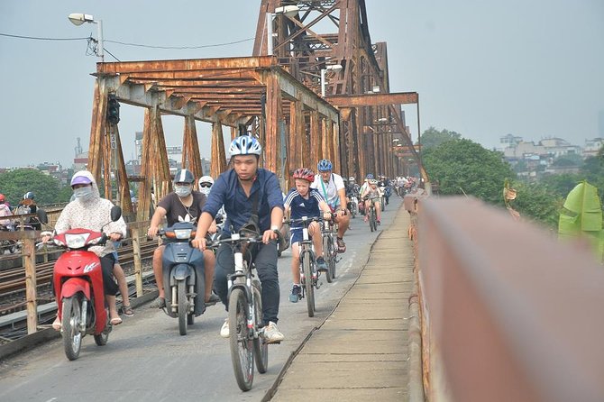 Bicycle Tours Hanoi: Half Day Hanoi City Bicycle Tours - West Lake and Thanh Nien Road
