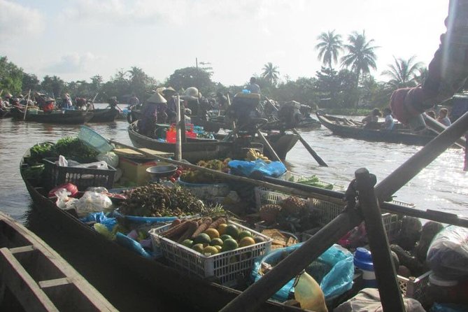 Cai Rang Floating Market Biking Cooking Class in Can Tho Rural - Before sunrise on the Mekong