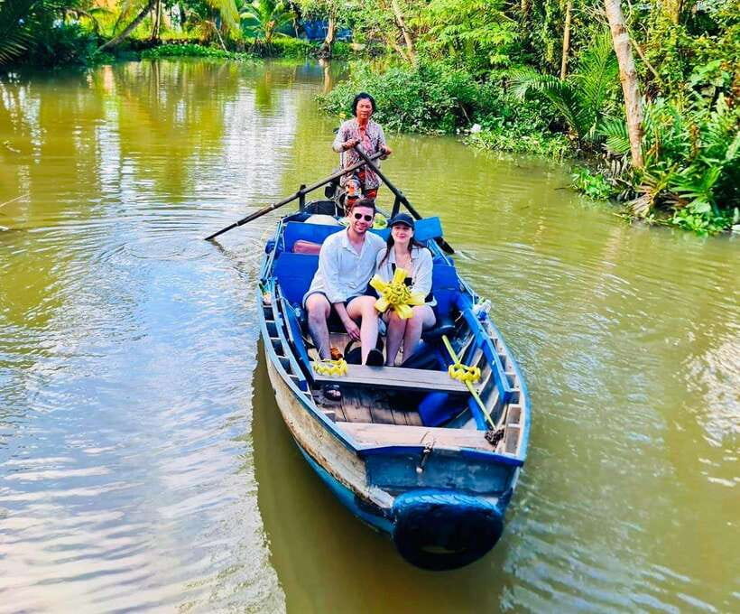 Can Tho: Authentic Floating Market, Wild Canal system, Cocoa - Into the Narrow Canals