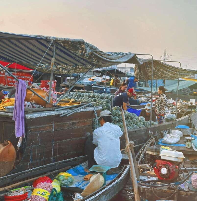 Can Tho: Cai Rang Floating Market and Canals - Why an early start matters on the Can Tho River