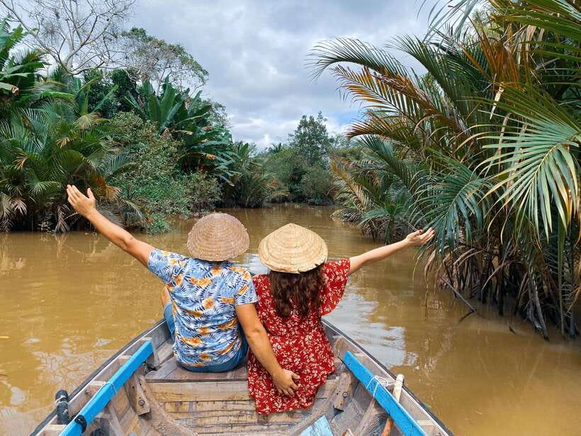 Can Tho: Explore Mekong, Floating Market, Cacao & Local Life - Secret canals and water coconut palms