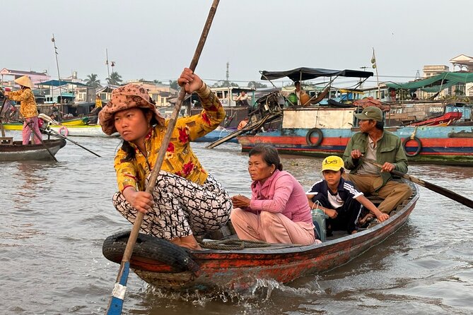 Can Tho: Floating Market, Canals, Nature Reserve & Forest - Small canals and countryside stories