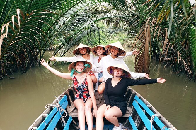 Can Tho: Floating Market & Mekong's Legacy( About 6 Pax) - Cai Rang at sunrise, with noodles and coffee